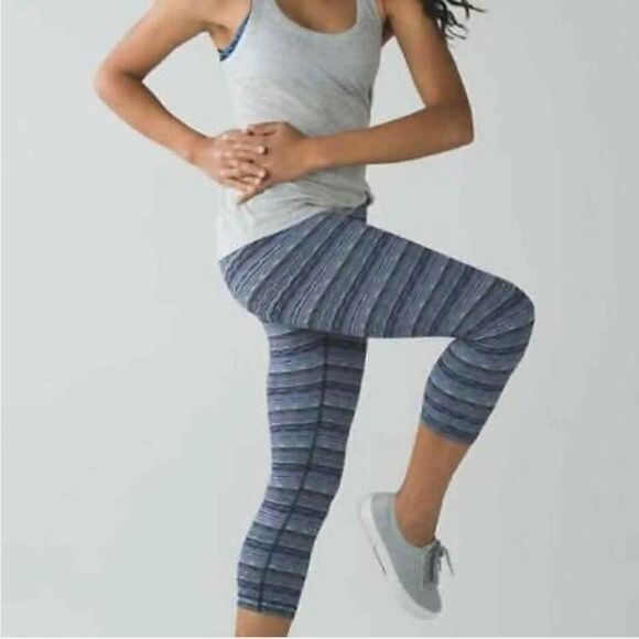 Lululemon Wunder Under Crop III Leggings size 4 - Picture 1 of 7